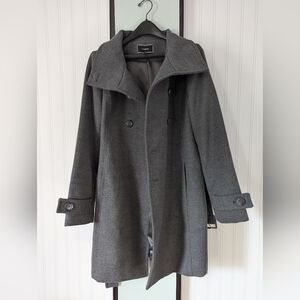 Grey medium length coat, size M, warm